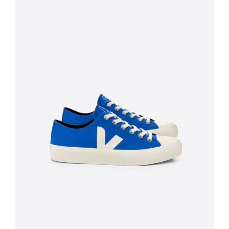 Zapatilla Veja Wata 2 Low azul eléctrico y beige